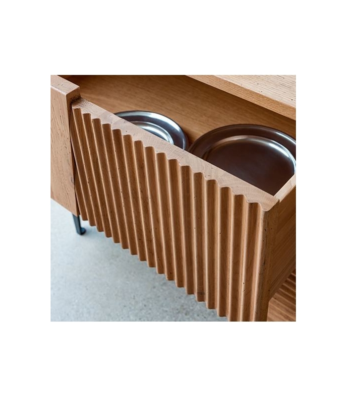 Devinanais Comodino Design