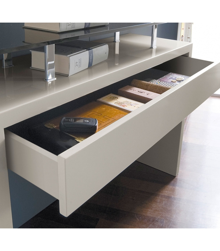 Antonello Italia Ade